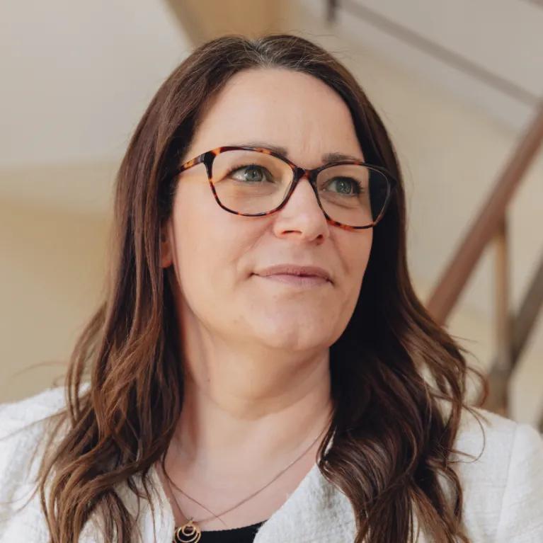 Women looking upwards