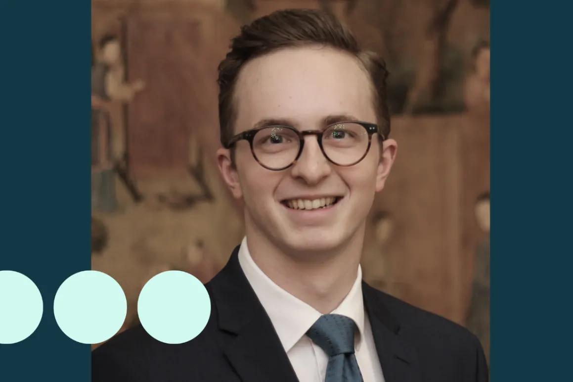 Man with glasses and suit 